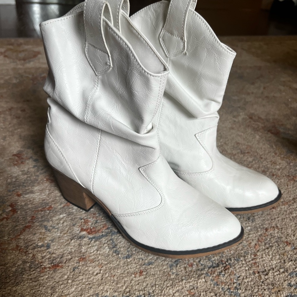 Women's White Western Boots